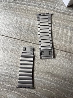 Titanový řemínek Apple Watch ultra - 3
