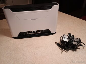 Mikrotik Chateau LTE12 router vč. Mobil sítí 5G - 3