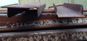 Fe profily Ø2 do U tvaru 25x65x25mm v sadách - 3