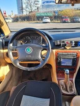 Škoda Octavia kombi 1.8 Turbo - 3