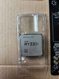 Gigabyte B450 Gaming X, AMD ryzen 5 3600 - 3