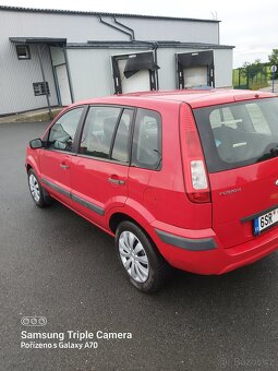 Prodám Ford Fusion 1,25 55kw najeto pouze118000 km - 3