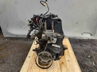 Motor Fiat Punto II 1.2 44kw - 188A4000 - 3