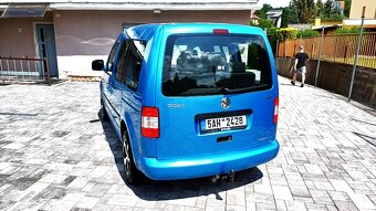 vw cady 1.4 benzin 7 mistne ( velmi pekny stav ) - 3