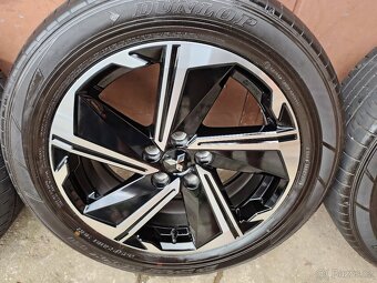 Mitsubishi 18x7J jako nová - 3