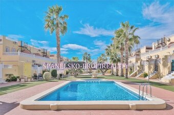 Španělsko, Alicante, La Zenia řadový dům 3kk - 3