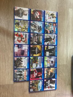 PS 4 + hry - 3