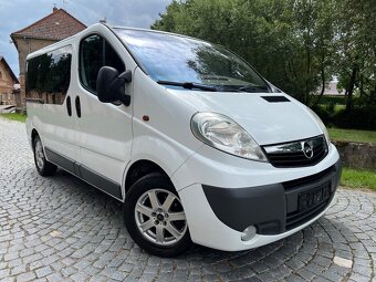 HEZKÝ OPEL VIVARO 2.5 CDTI -- WESTFALIA -- WEBASTO -- SPANÍ - 3