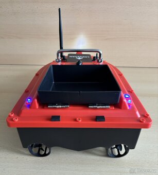 Zavážecí loďka na ryby GPS + ZDARMA OBAL - 3