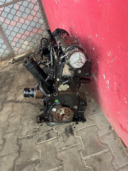 Motor 1,9TD 66KW DHY - DHX Peugeot Citroen prodám - 3