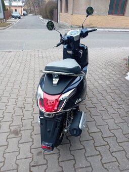 Kymco Like 125i CBS cena s kufrem akce - 3