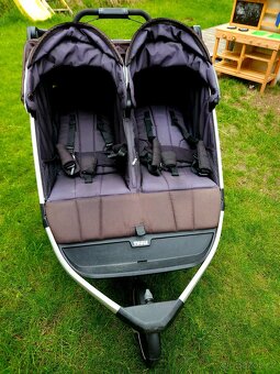 Dvojkočárek Thule double 2 - 3