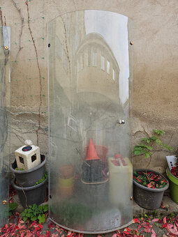 Zástěny, skleněná zástěna, plastová zástěna - 3