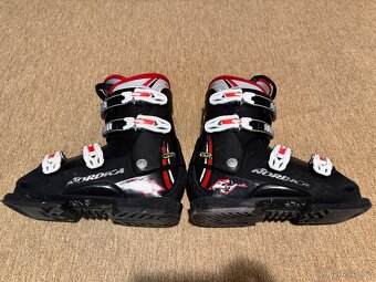 Prodám dětské lyžáky vel 38 (24,5 cm) - 3