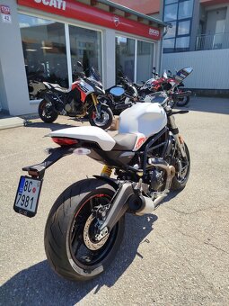 Ducati Monster 797, 1. MAJITEL, NOVÝ V ČR, POUZE: 5 264 KM - 3