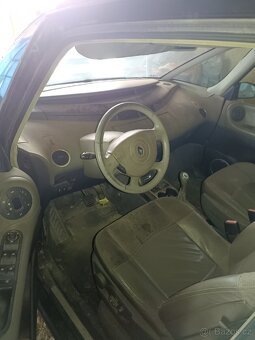 Renault Espace IV 3.0 dci - 3