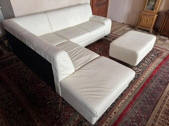 Bílá kožená rohová sedačka s taburetem,5979 - 3