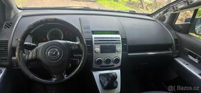 Mazda 5 - 3