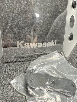 Plexi štít originální na Kawasaki Versys (nový). - 3