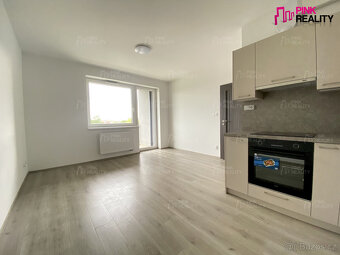 Pronájem bytu 2+kk s balkonem a parkovacím stáním, Rychnov n - 3