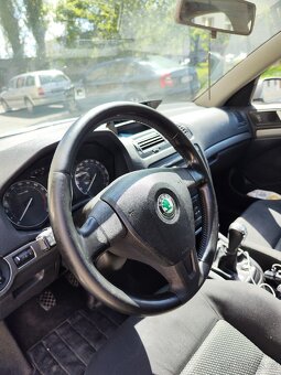 Škoda Octavia II - 3