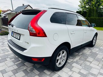 Volvo XC60 D3 120kW FWD velmi dobrý technický i vizuální sta - 3