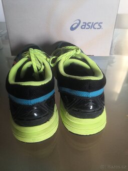 Běžecké boty zn. Asics, vel. 43,5 - 27,5 cm - 3