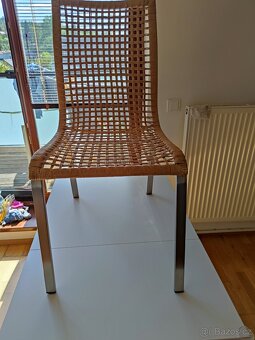Prodám IKEA jídelní stůl+4 židle - 3