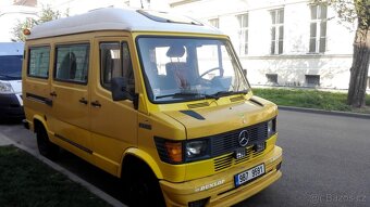 Mercedes-Benz - 3