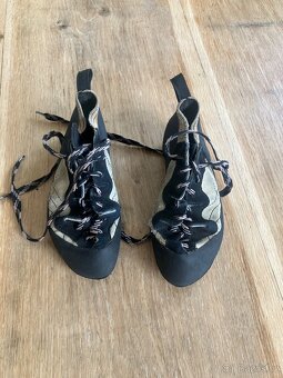 2x detske lezecky, 37 a 38 - 3