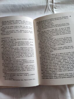 ERNEST HEMINGWAY - komu zvoni hrana - 3