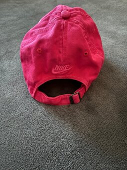 Rúžová kšiltovka Nike - 3