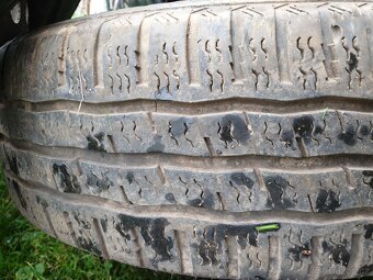 195/70R15 C pneu zimní vzorek 6-9mm - 3