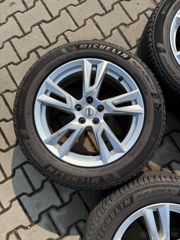 Kompletní Alu Volvo xc40 5x108r18 +235/55r18 zimní - 3
