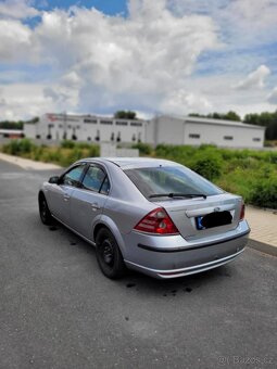 Ford Mondeo 2,0TDCI 96 kW GHIA Rok 2006 Najeto 218,000 km - 3