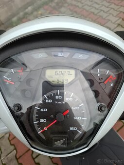 Honda SH 125i (2023) - 3