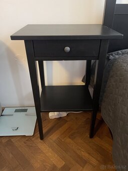 Noční stolek Ikea Hemnes - 3