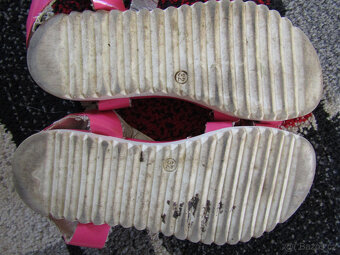 Sandálky poro holku vel.32 zn.Jines - 3