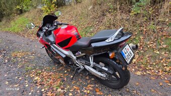 Honda cbr 600f - 3