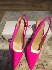 Prodám dámské lodičky viz foto velikost 40 nové - 3