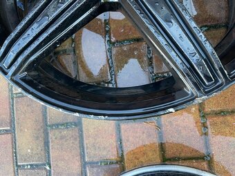 německá alu TOMASON 8x18" 5x112 - 3