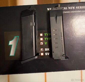 Plynová airsoftová zbraň - 3