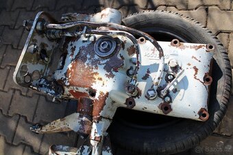 Zetor 6911 7011 a podobné víko hydrauliky - 3