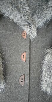 Dámský zimní kabát černý - 3