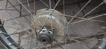 Jawa pérák přední kolo - 3