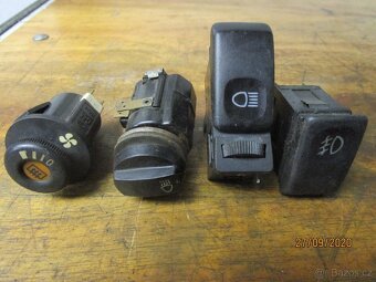 Přepínače retro, blinkry. - 3