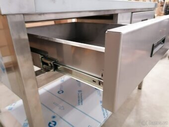 Nerezový stůl se dvěma šuplíky - 3