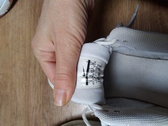 Tenisky zn. Nike +++vel 40,5+++ - 3