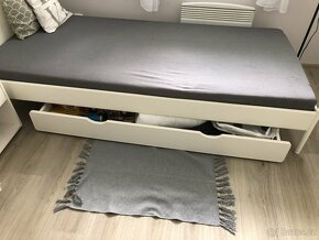 Kovová postel IKEA - 3