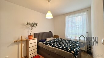Pronájem bytu 2+kk s balkónem, 40 m2 - Liberec - 3
